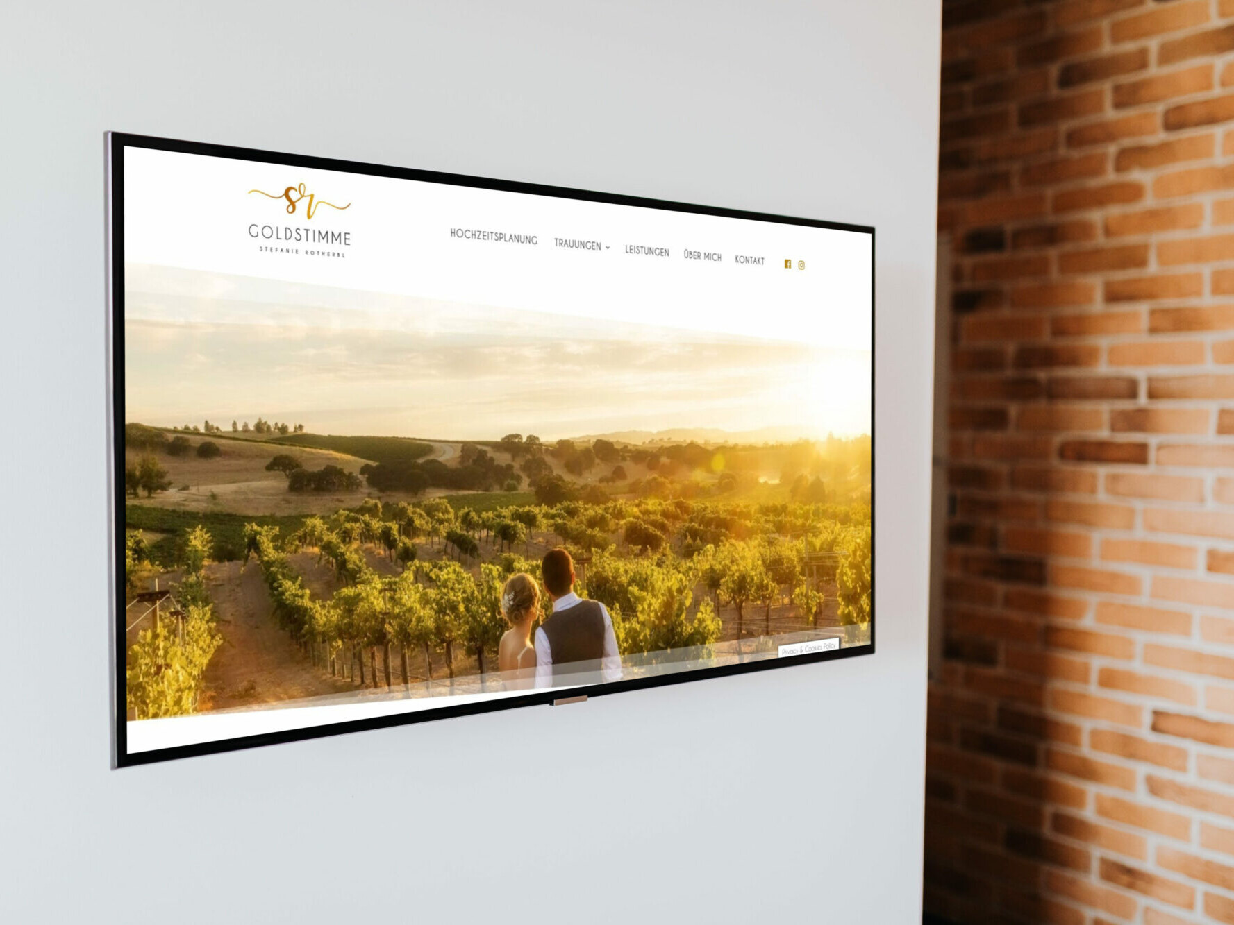 SR-Goldstimme-uai-1777x1333 SR-Goldstimme-uai-1777x1333